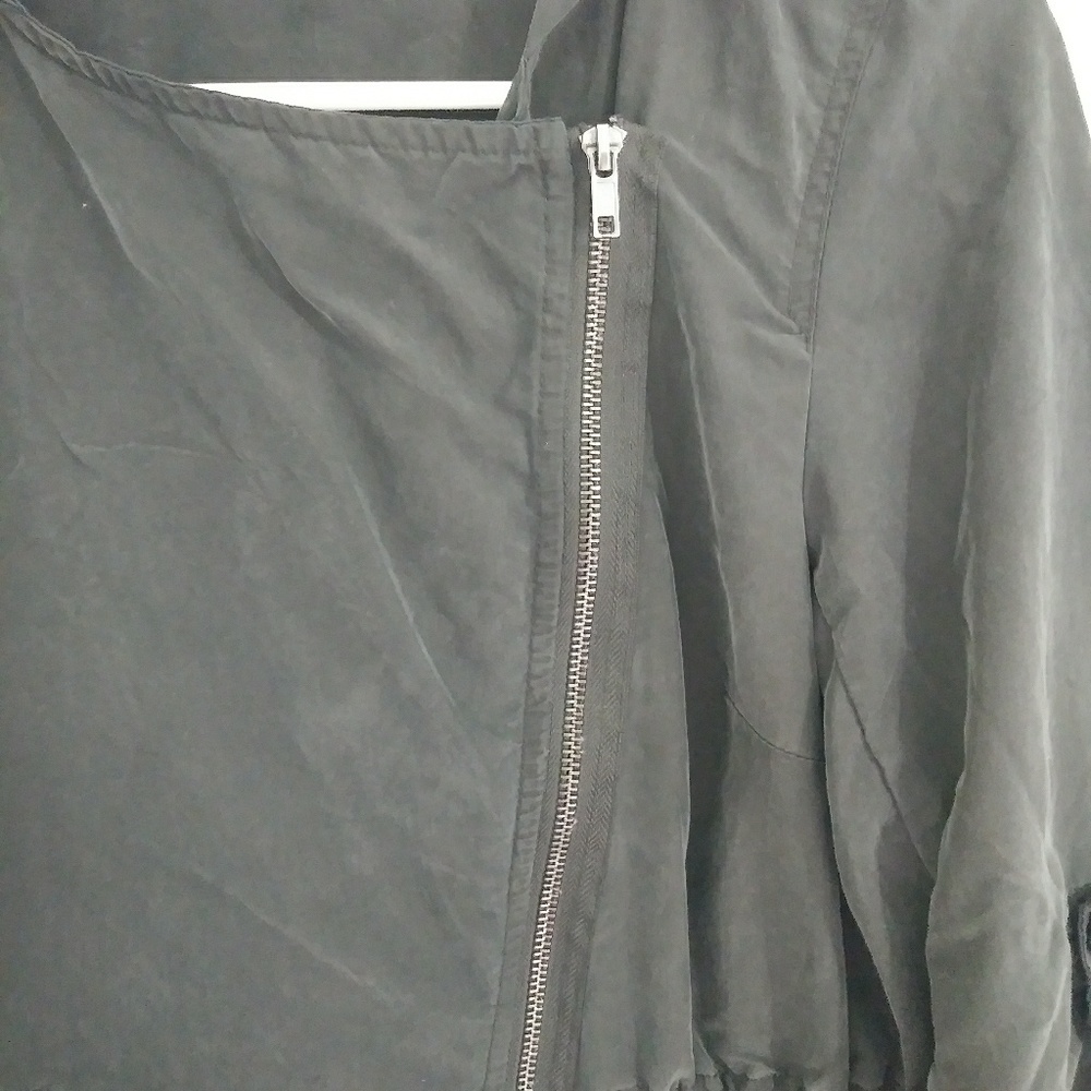 Black jacket - Picture 7 of 7